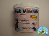 Schwarze Mineralien 01